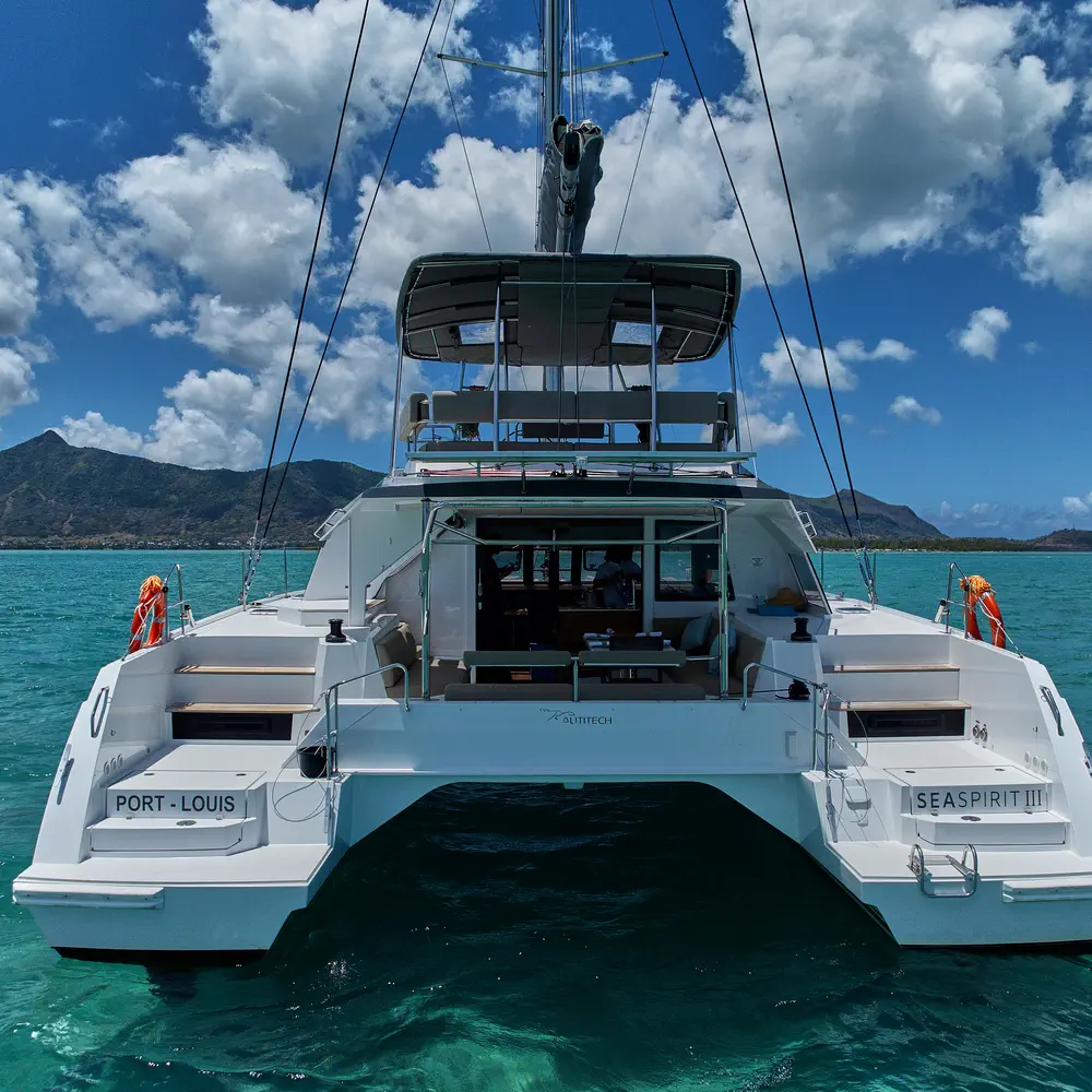 Sea Spirit III 37