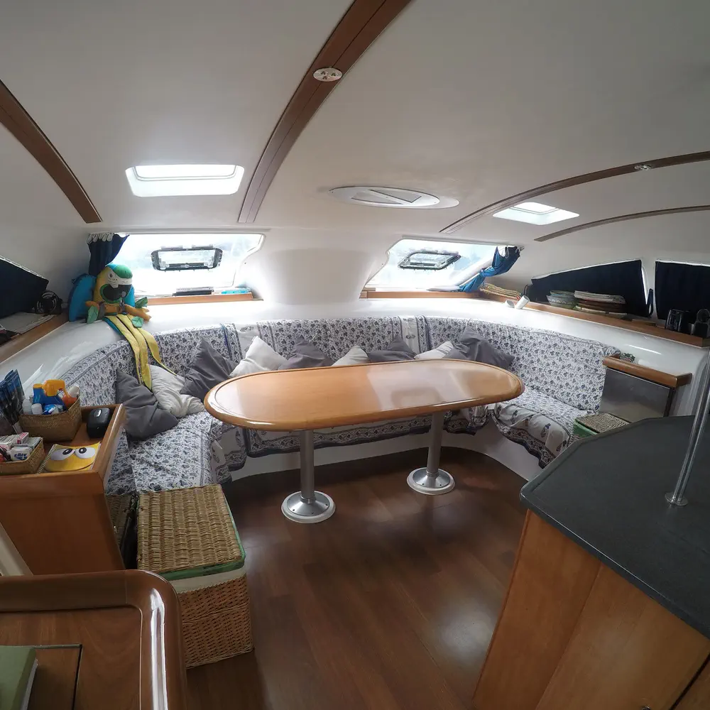 Alcade 1 double cabin 9