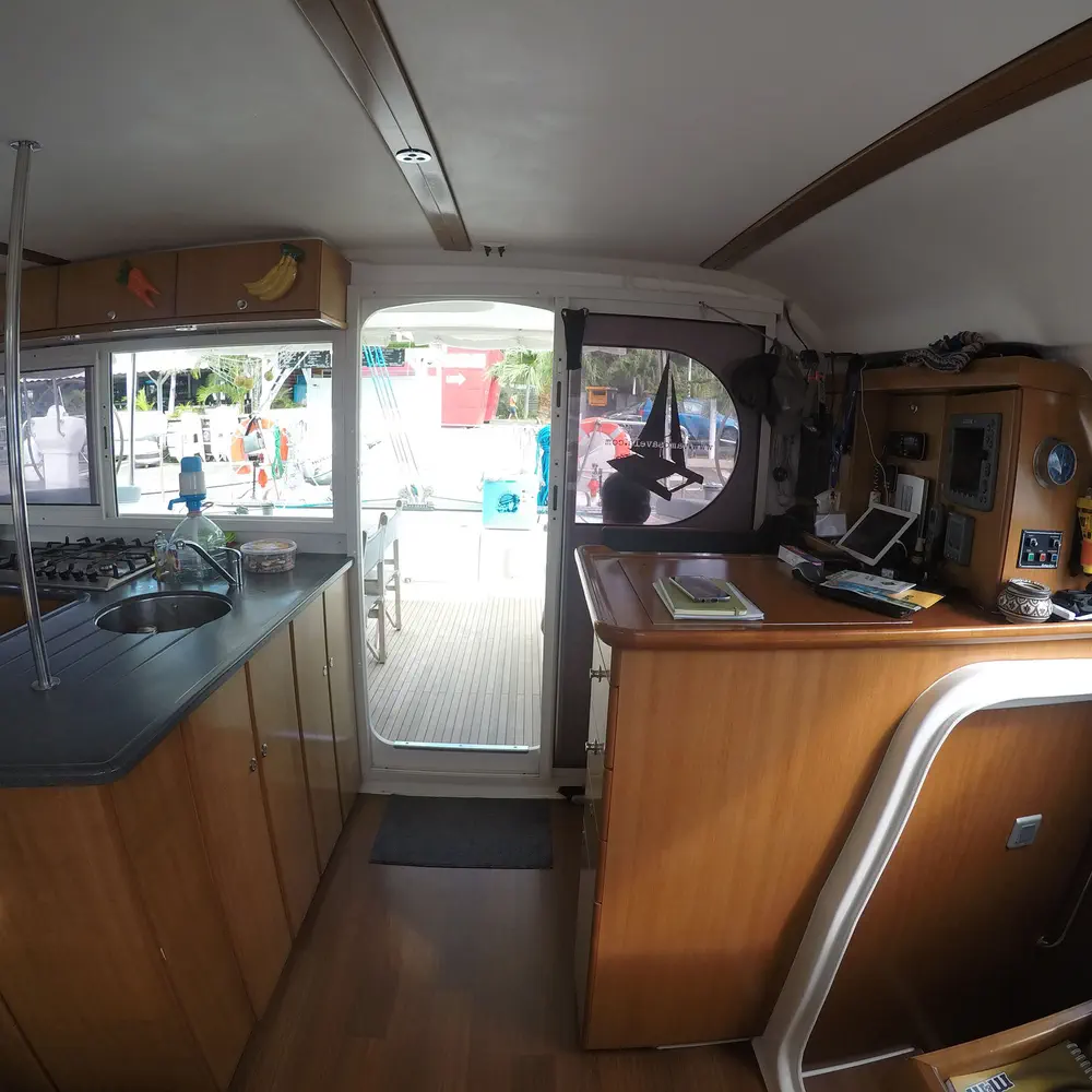 Alcade 1  front double cabin  8