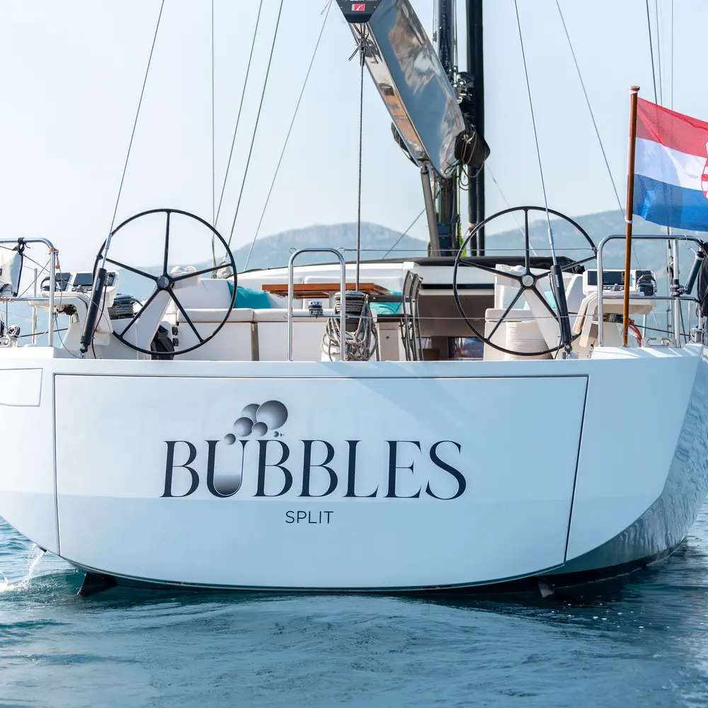 BUBBLES 8