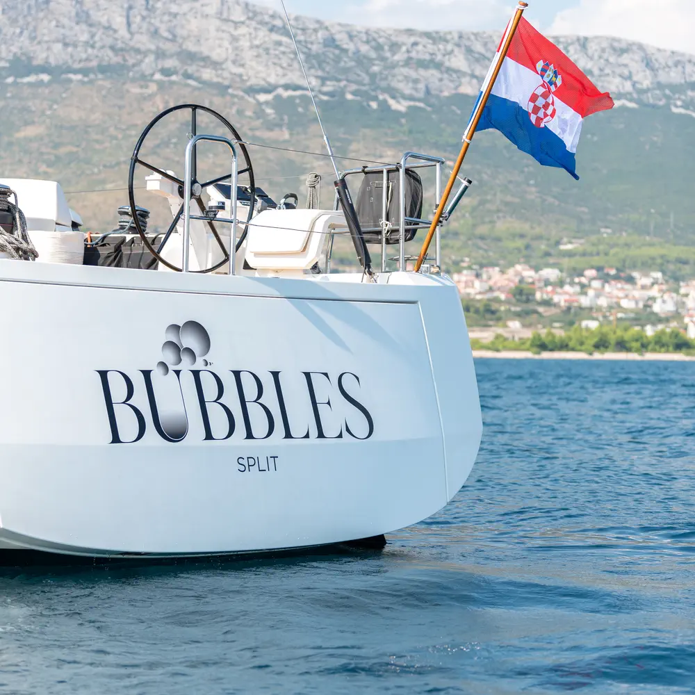 BUBBLES 16