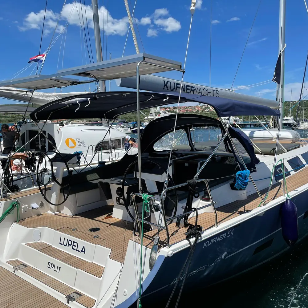 LUPELA 33
