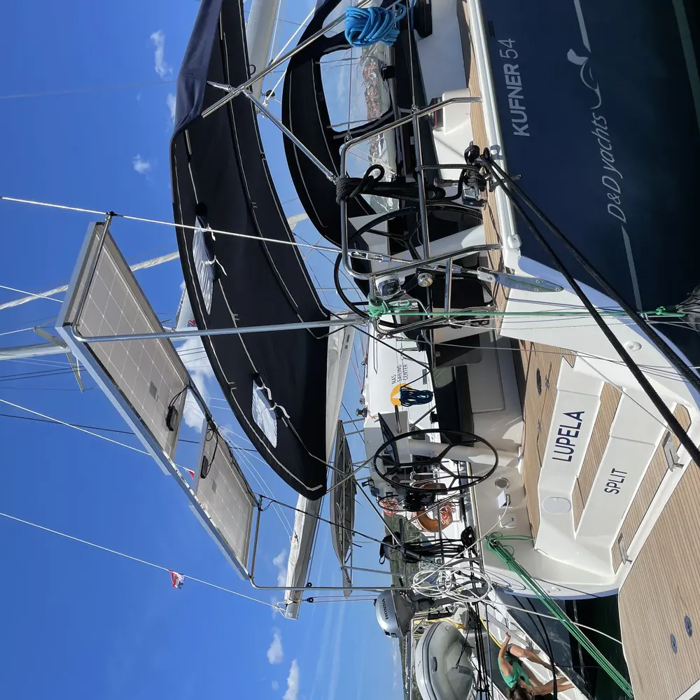 LUPELA 52