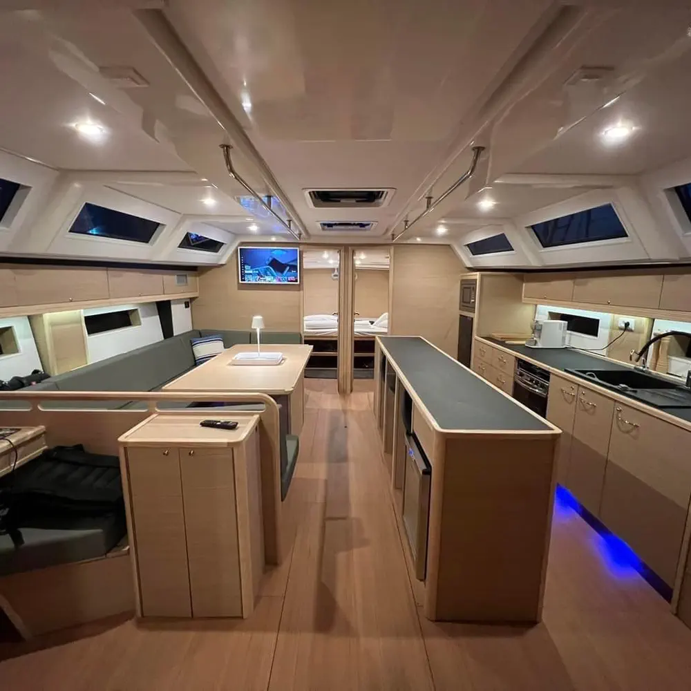 Aurora Blu 12