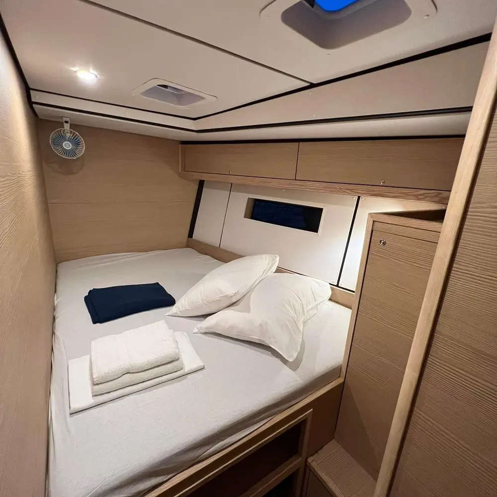 Aurora Blu 14