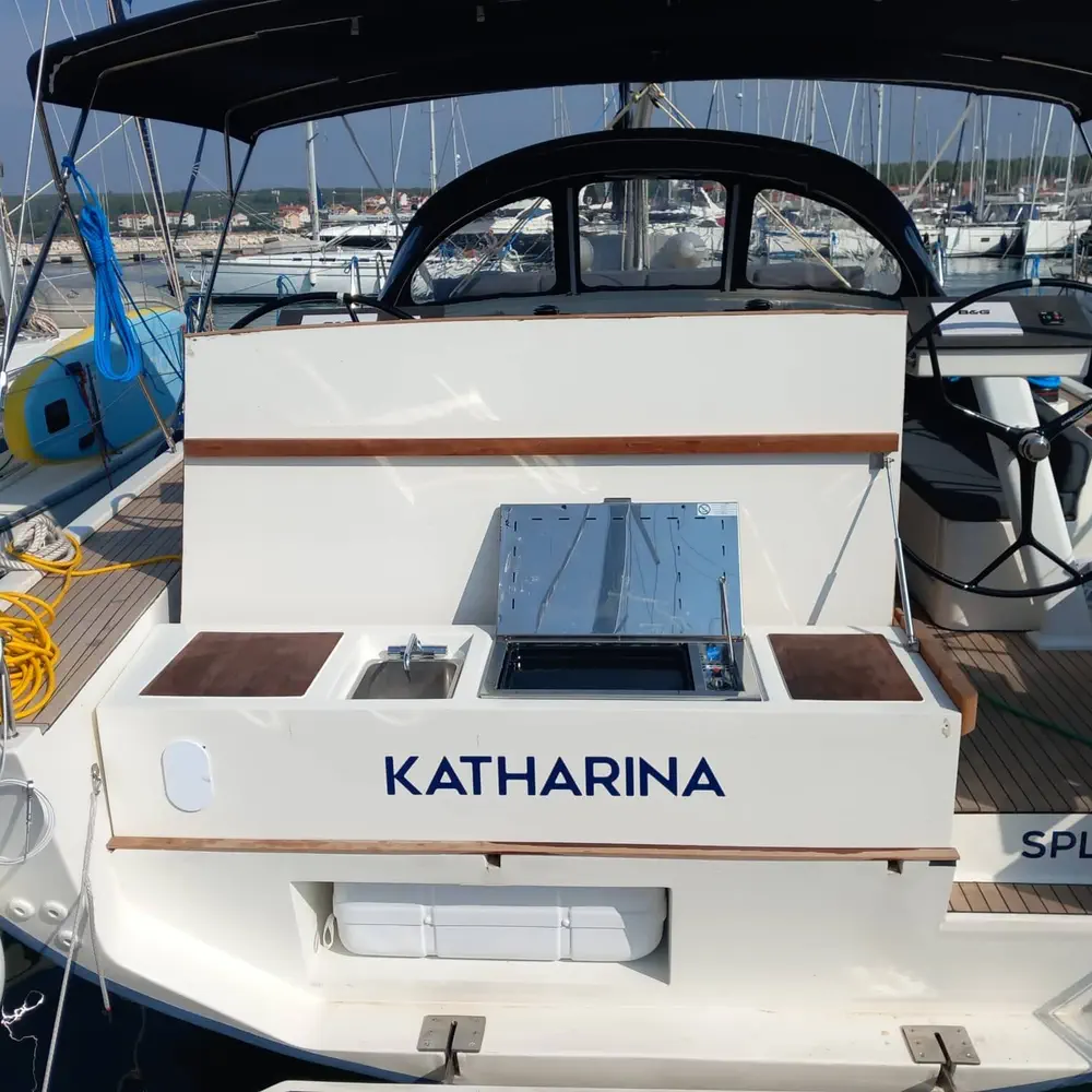 KATHARINA 16