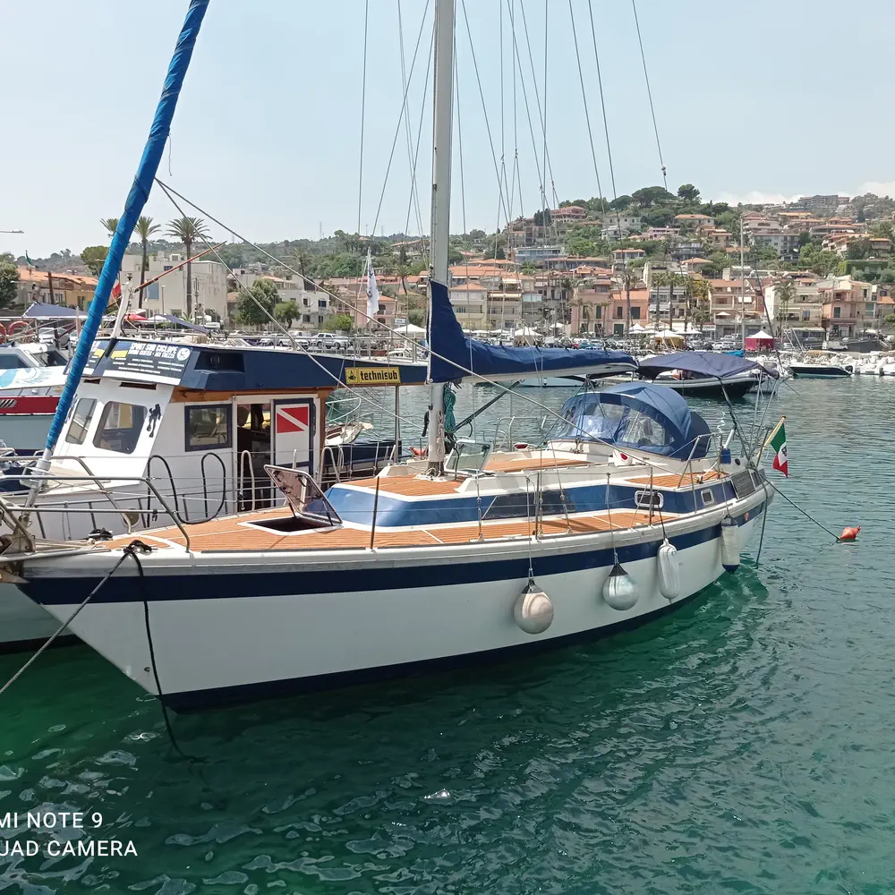 Main image of sail boat, Dehler 37 Seven