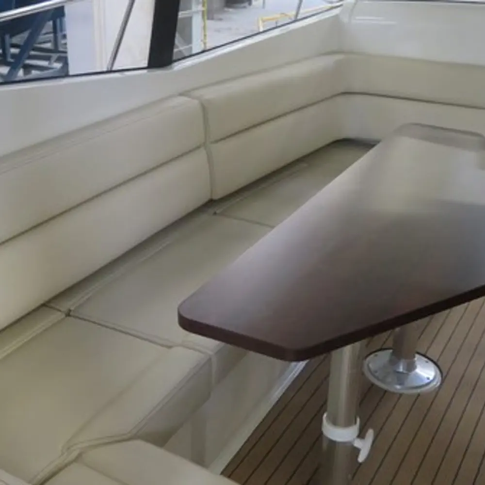 Platinum 989 Flybridge 4