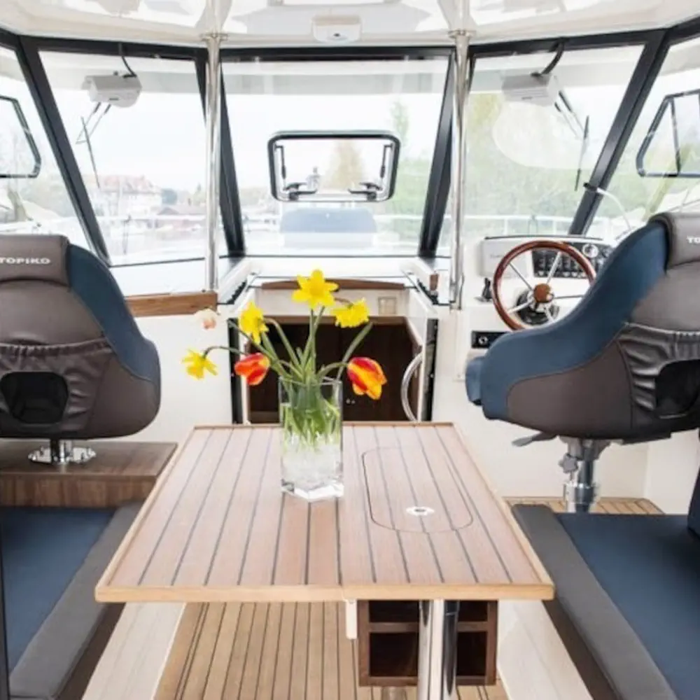 Nautika 1300 LUX 6