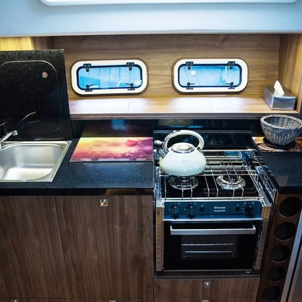 Nautika 1300 LUX 4