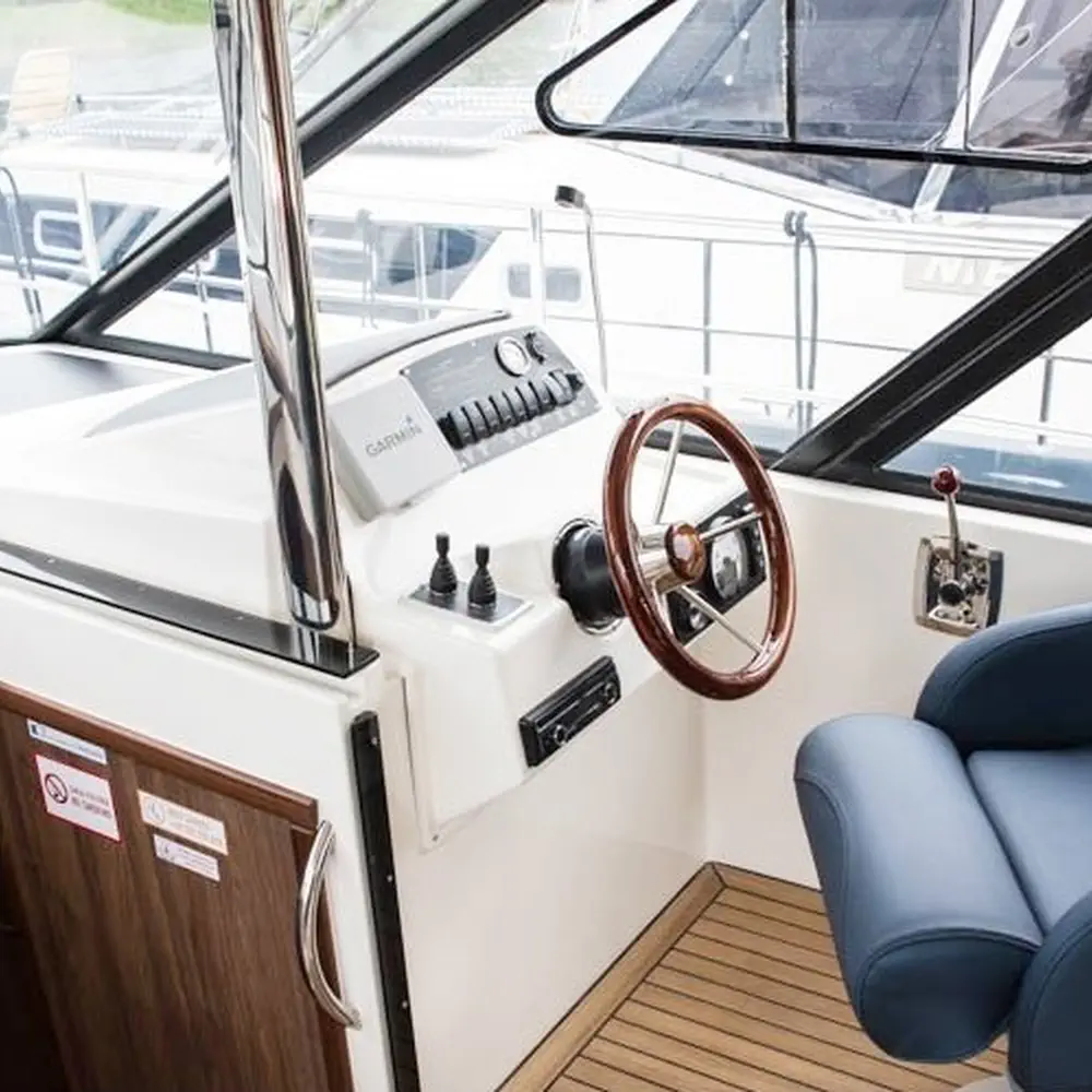 Nautika 1300 LUX 15