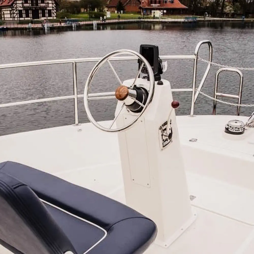 Nautika 1300 LUX 14