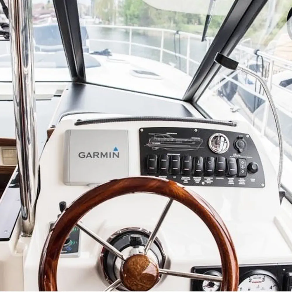 Nautika 1300 LUX 19