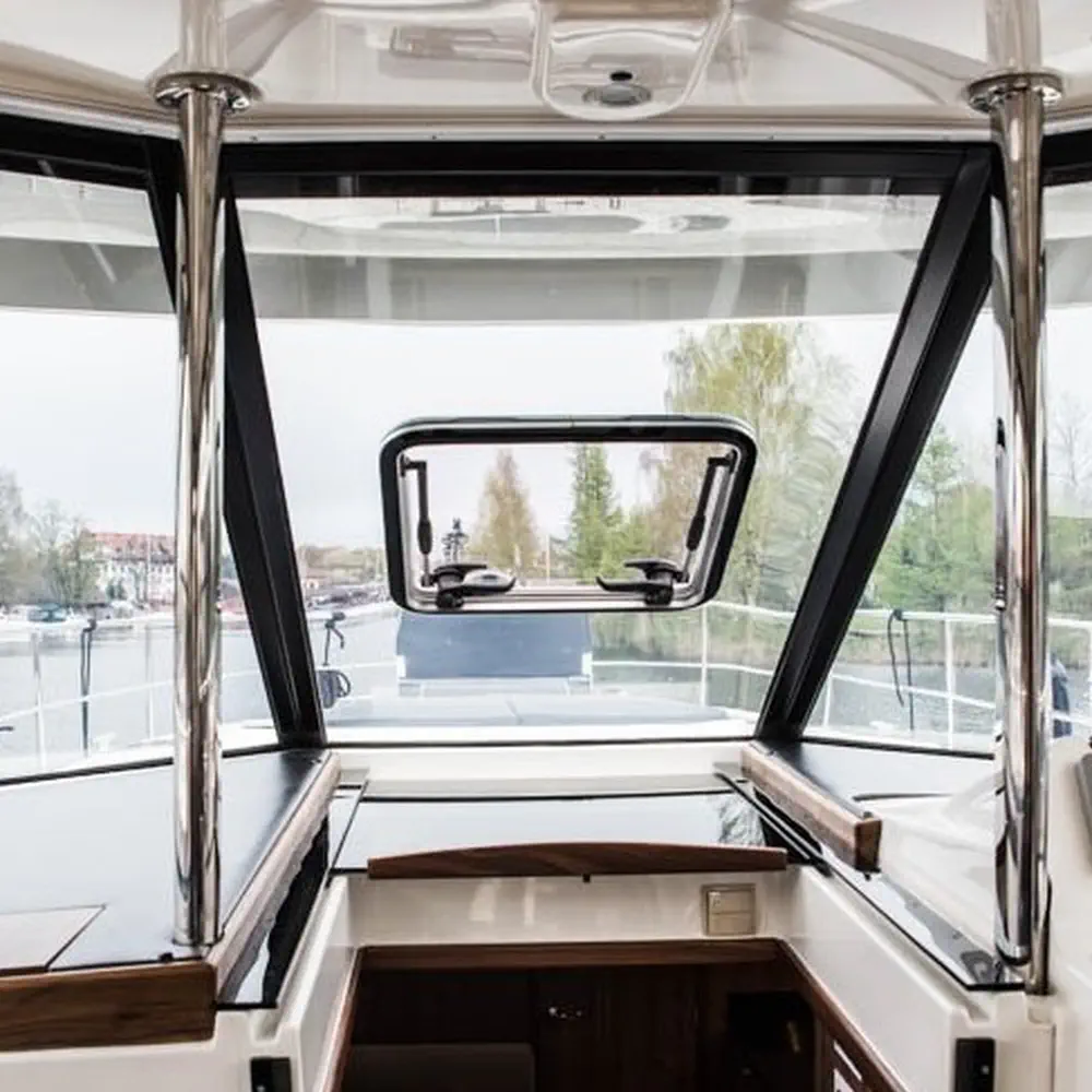 Nautika 1300 LUX 21