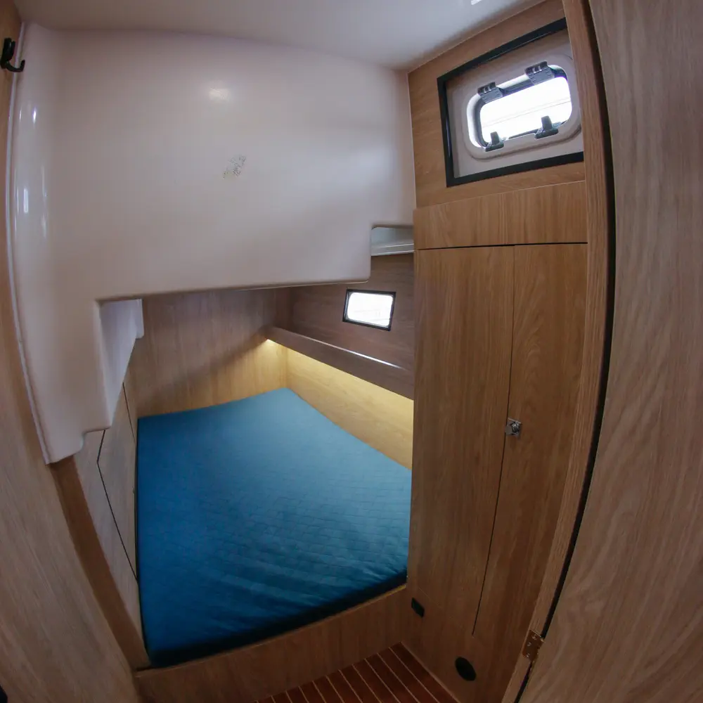 Nautika 1300 Royal 20