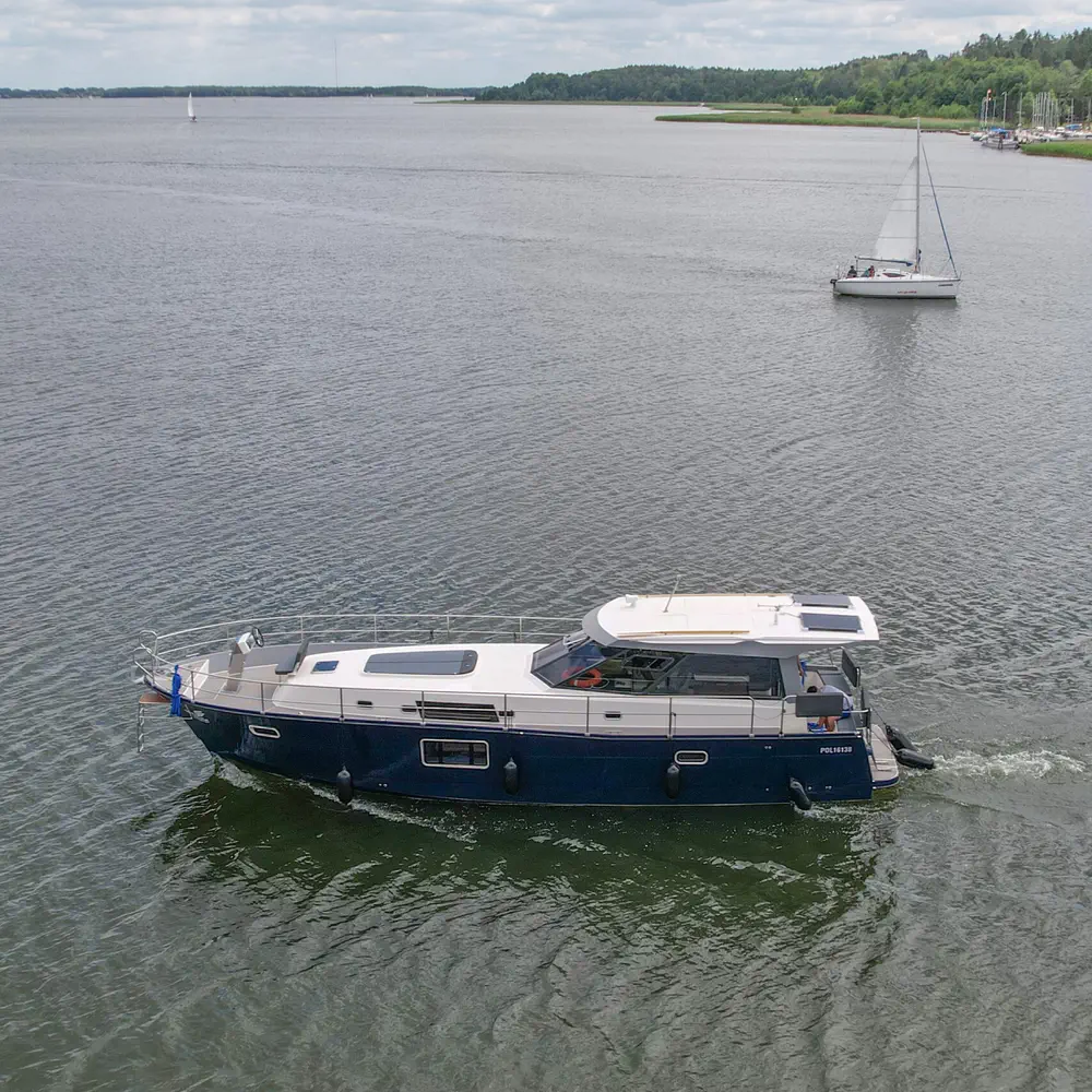 Nautika 1300 Royal 17