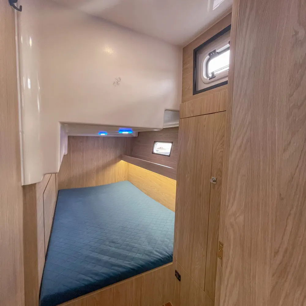 Nautika 1300 Royal 18