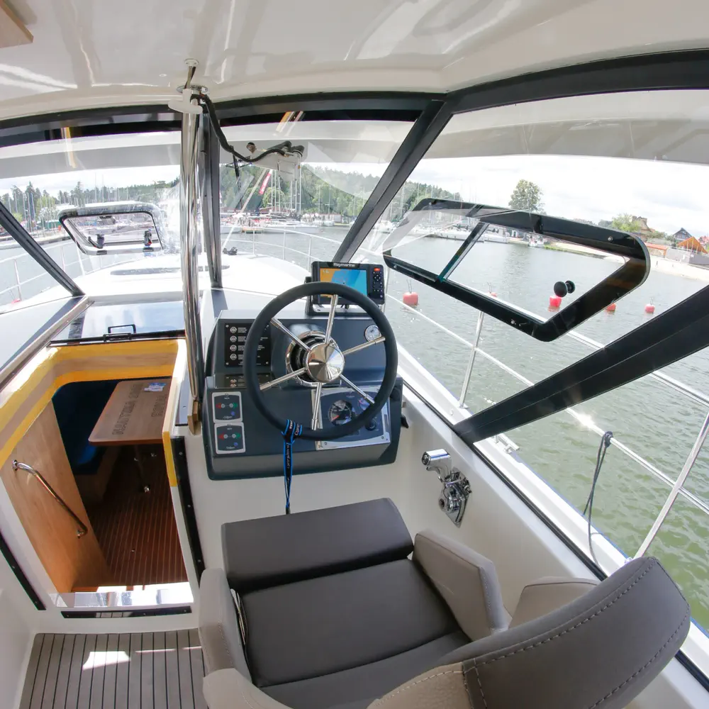 Nautika 1300 Royal 24