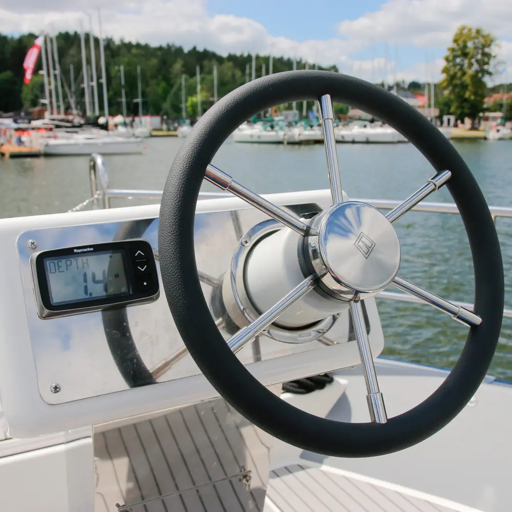 Nautika 1300 Royal 33