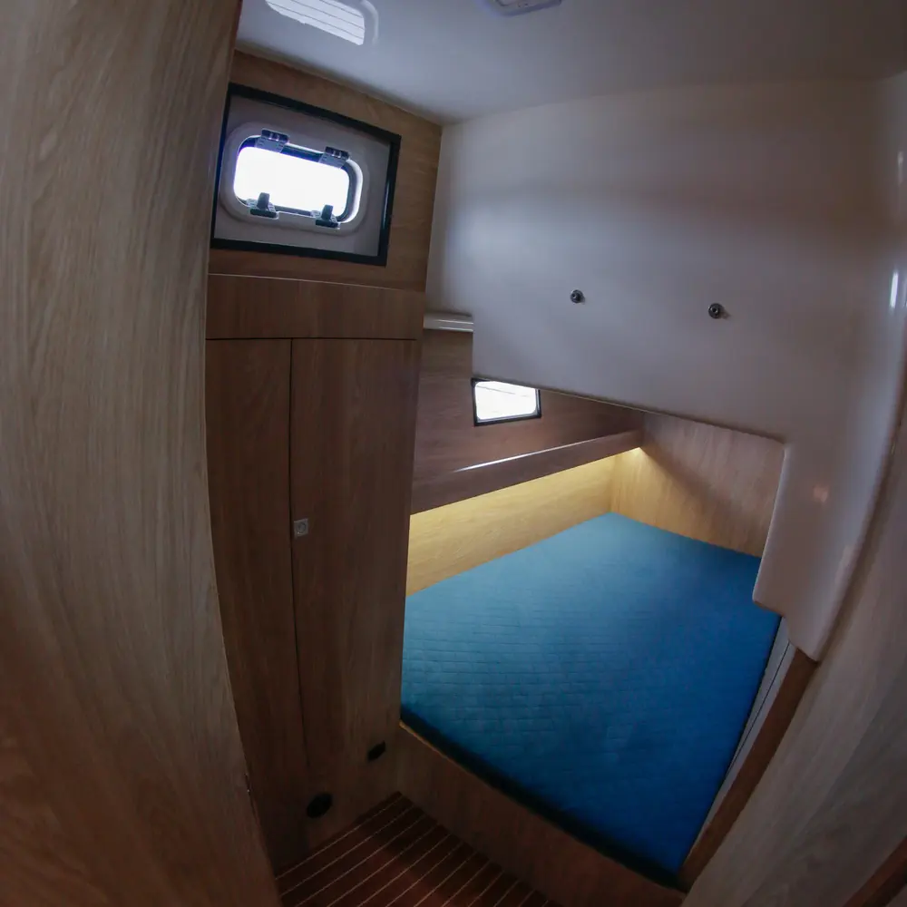 Nautika 1300 Royal 37