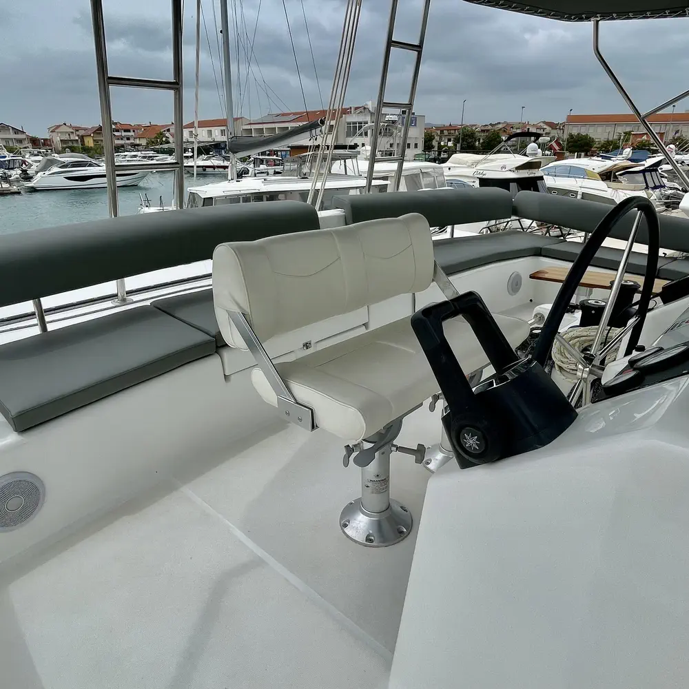 LoveMarine 12
