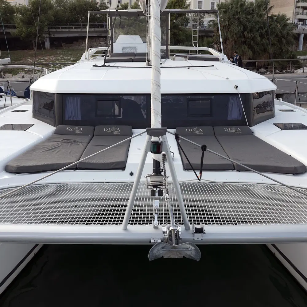 Diva - Skippered 10
