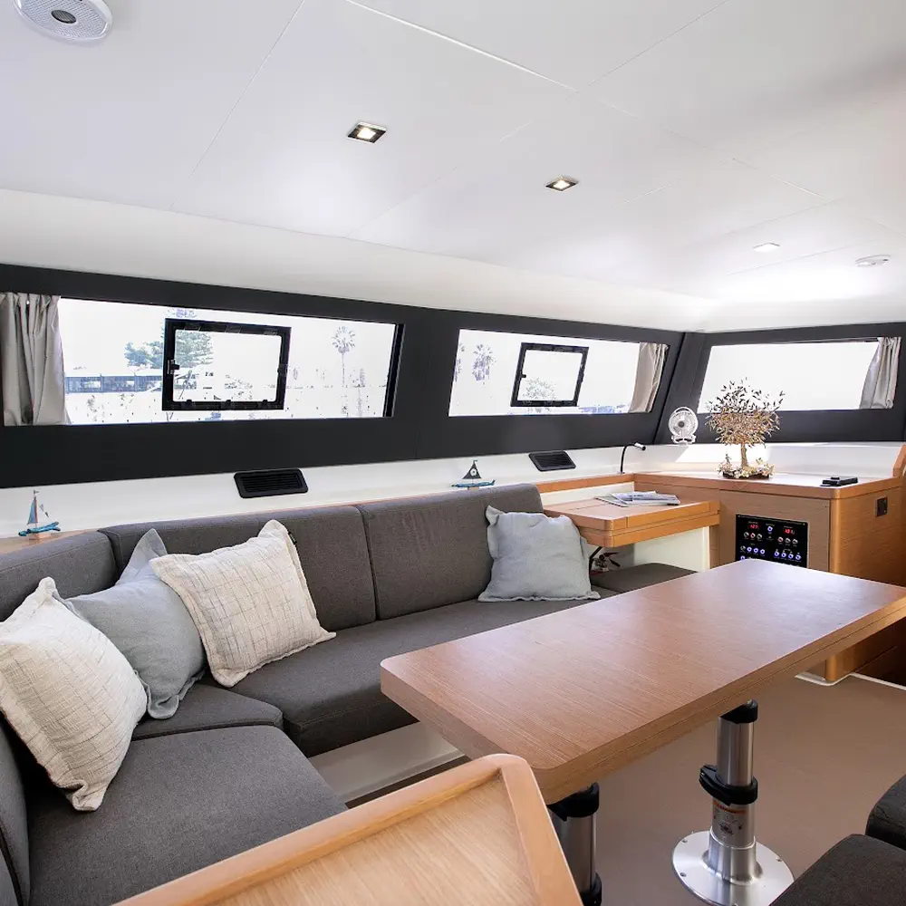 Diva - Skippered 11