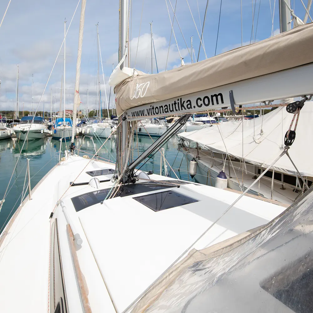 Amaranta 9