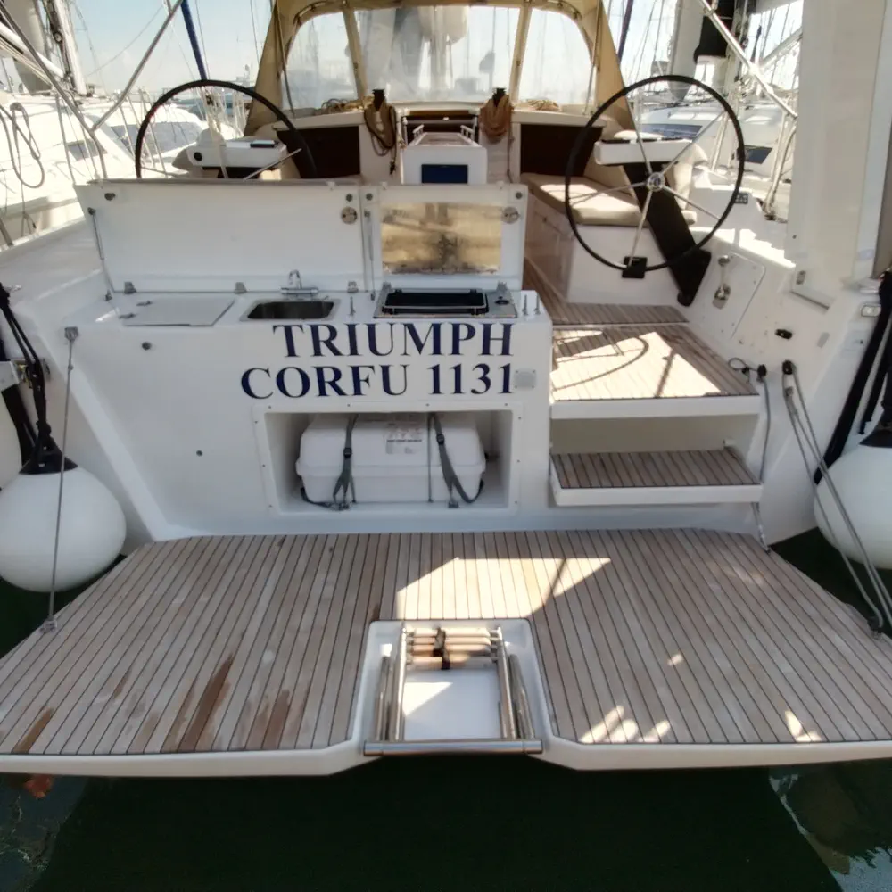 Triumph 27
