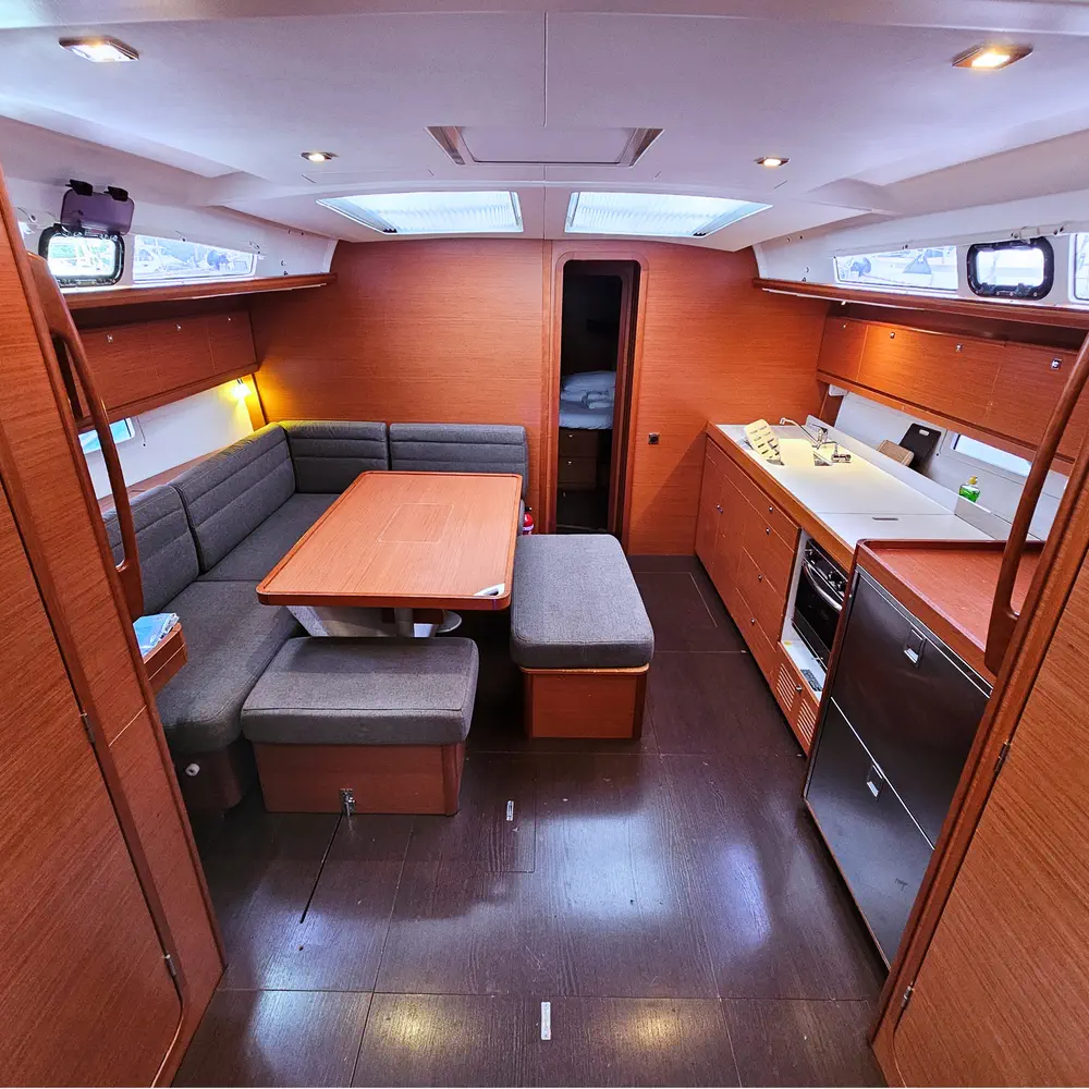 Stretto 31