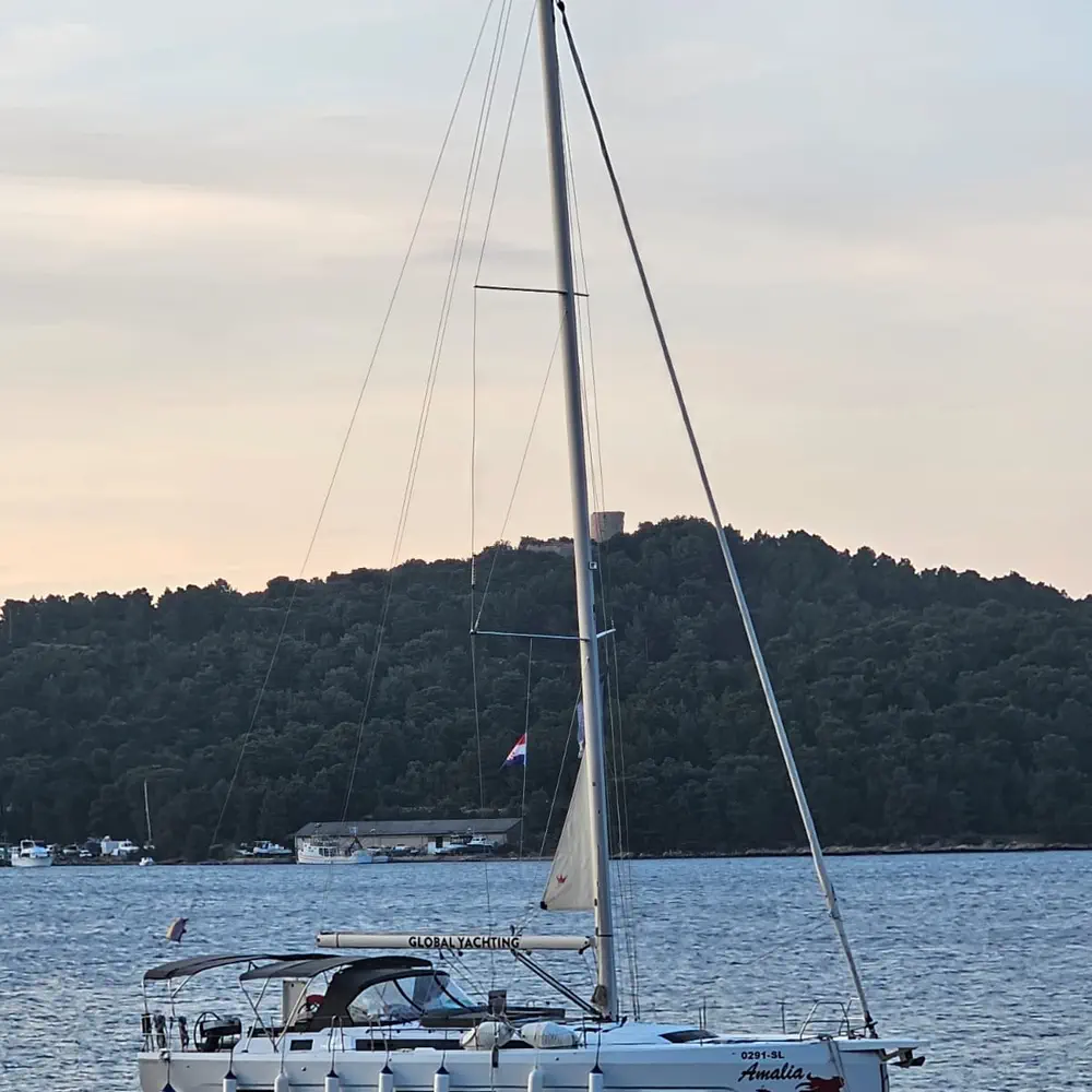 Amalia 18