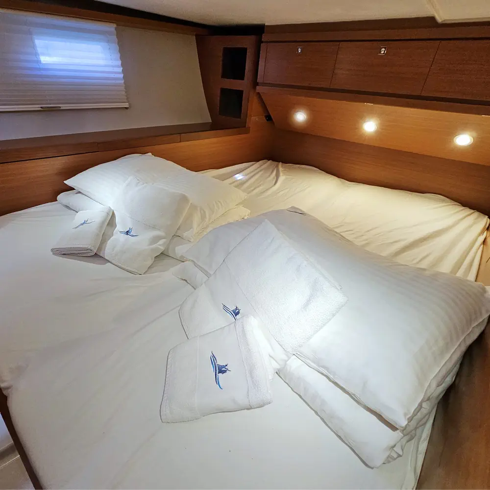 Maverick  8