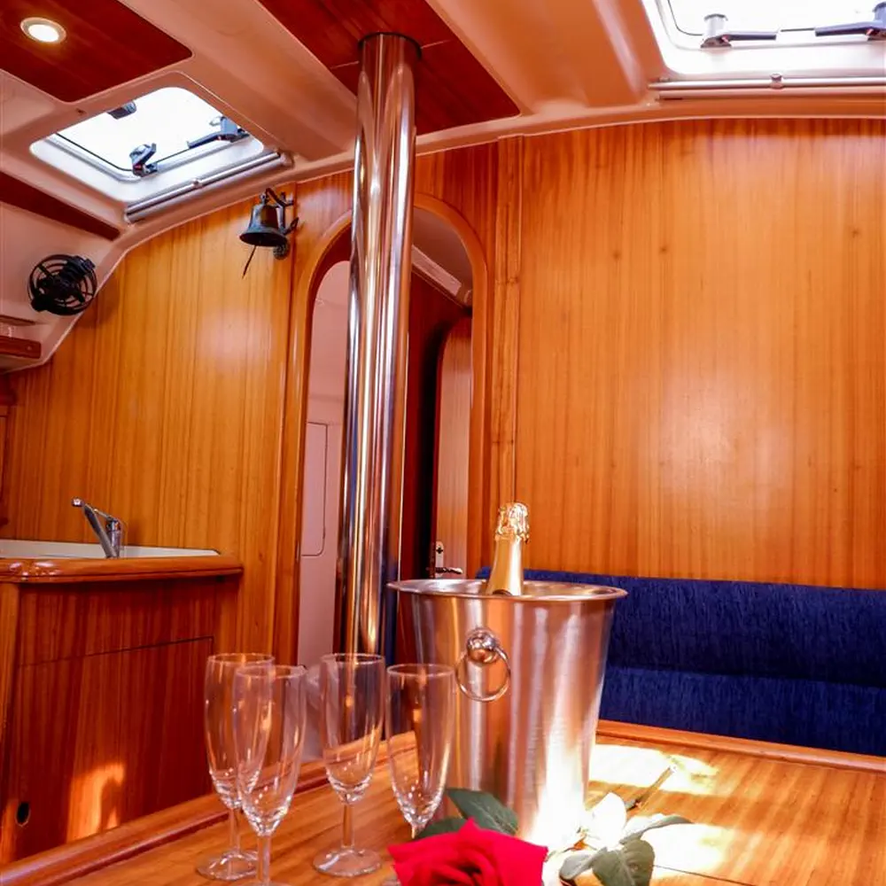 Ariadne 18