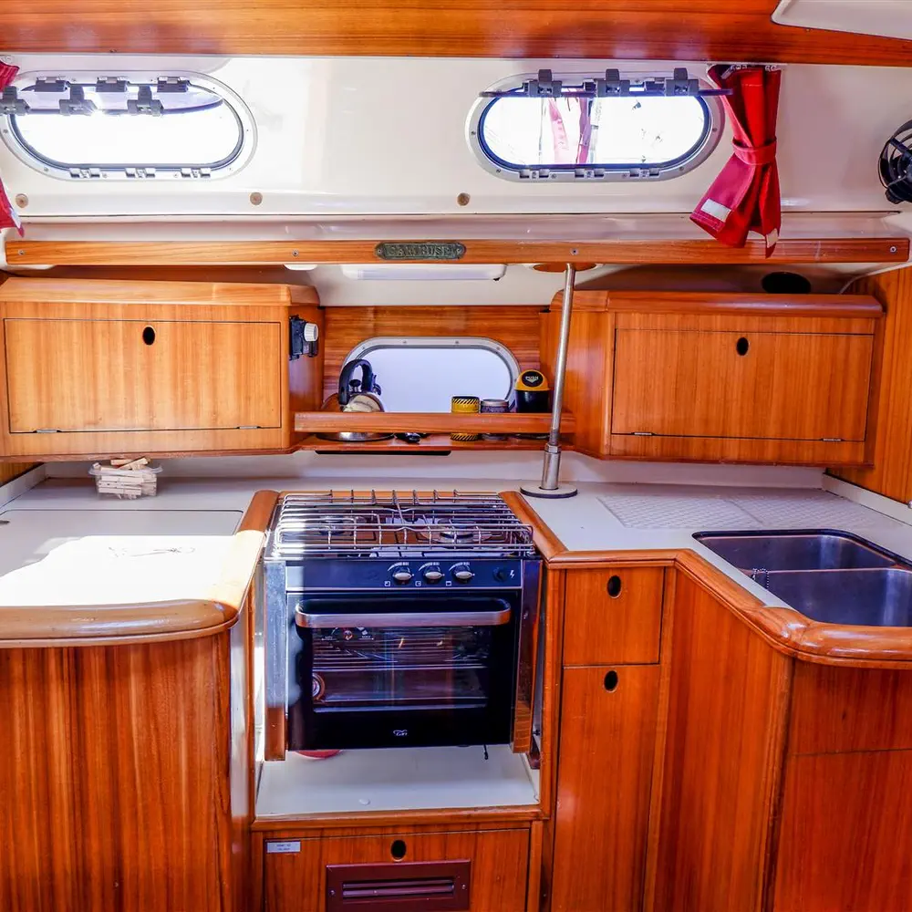 Ariadne 21