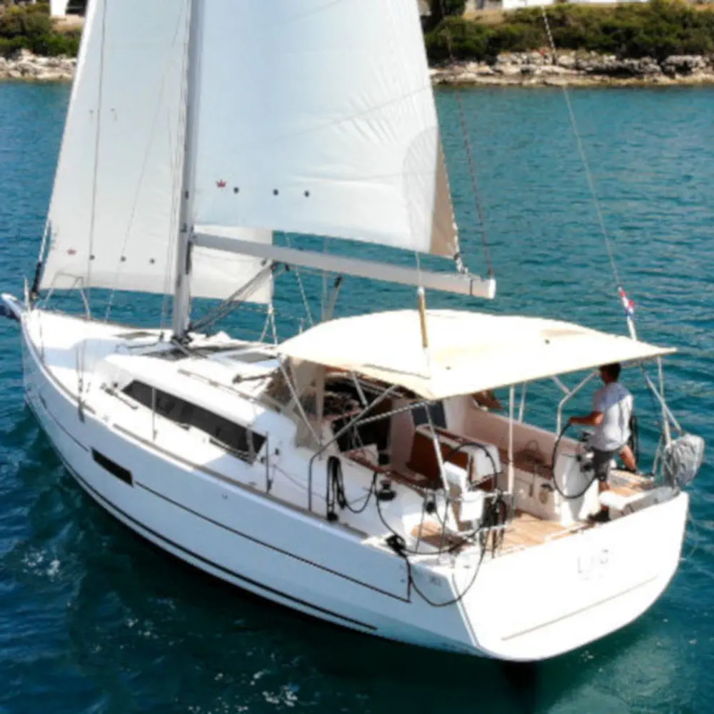 Lia 11