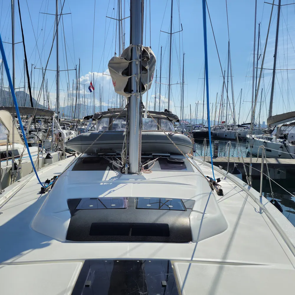 Sara 38