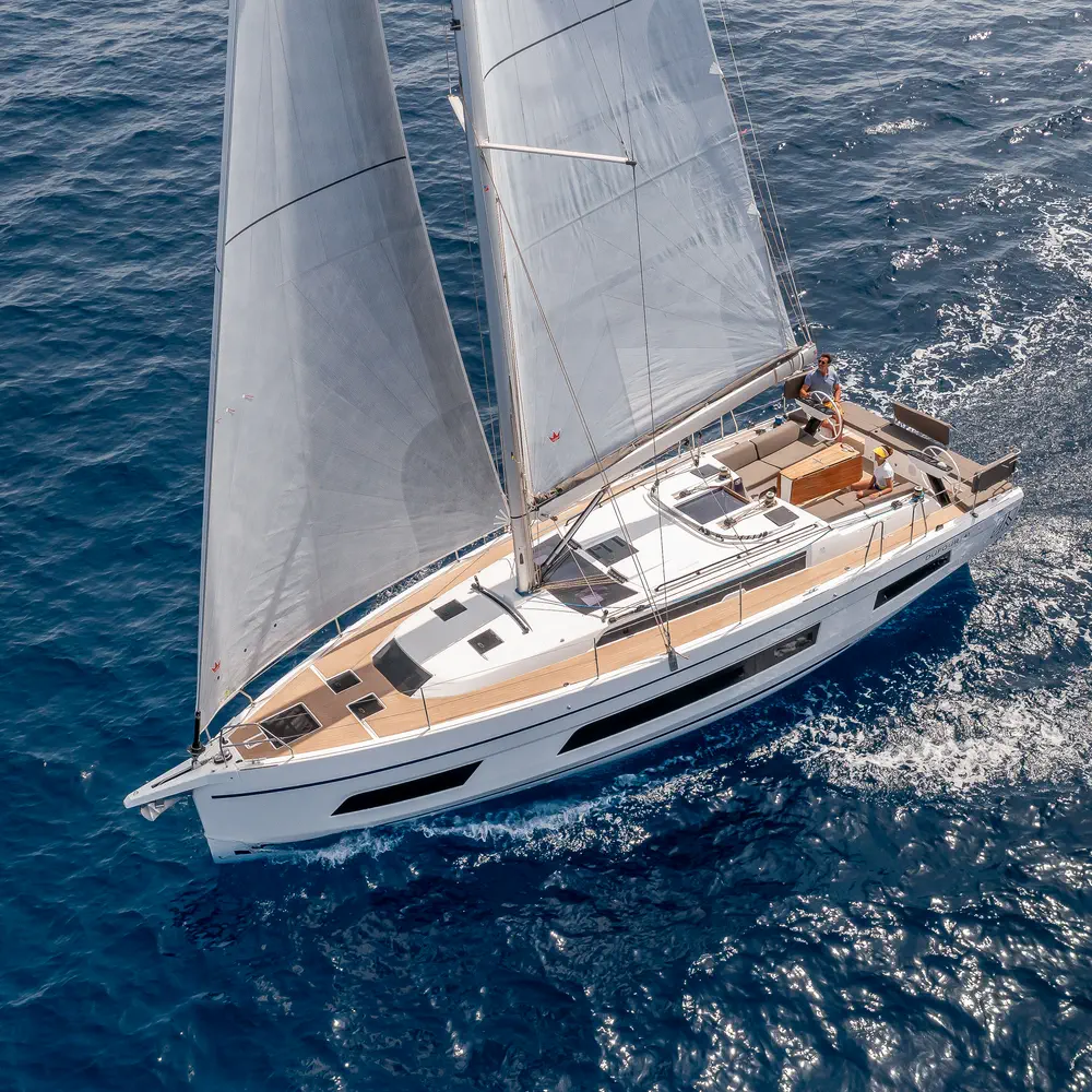 Asteria 82