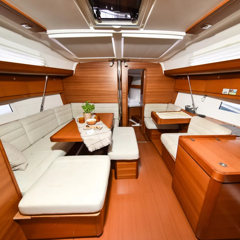 Stella 24