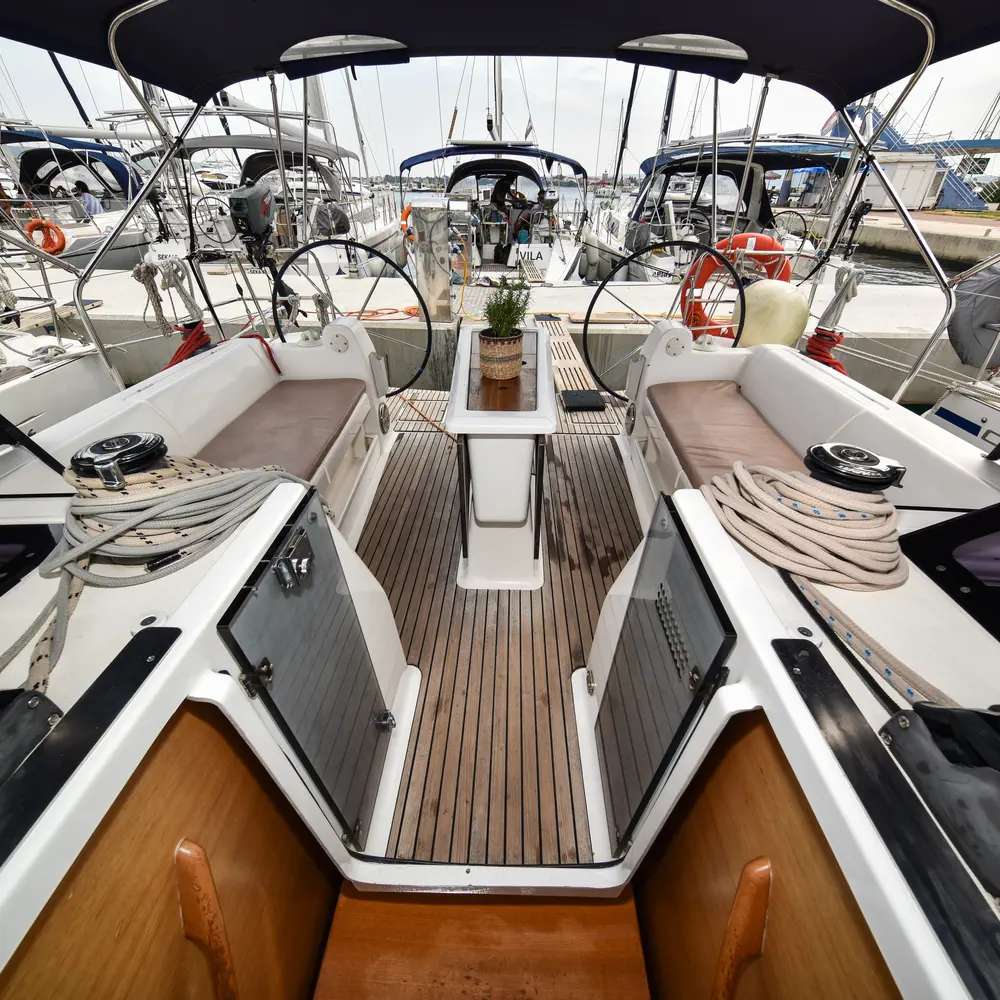 Stella 25