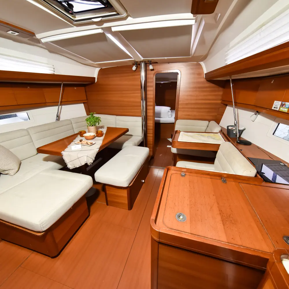 Stella 45
