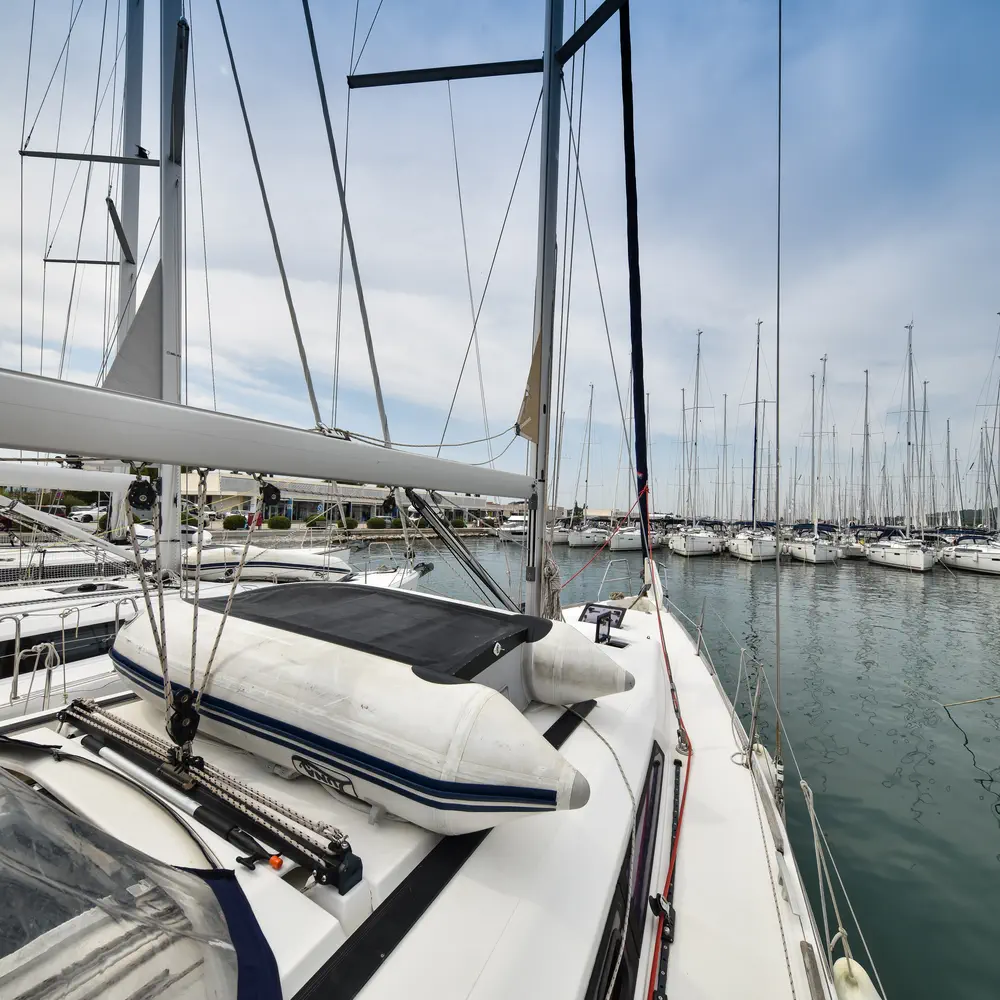 Stella 48