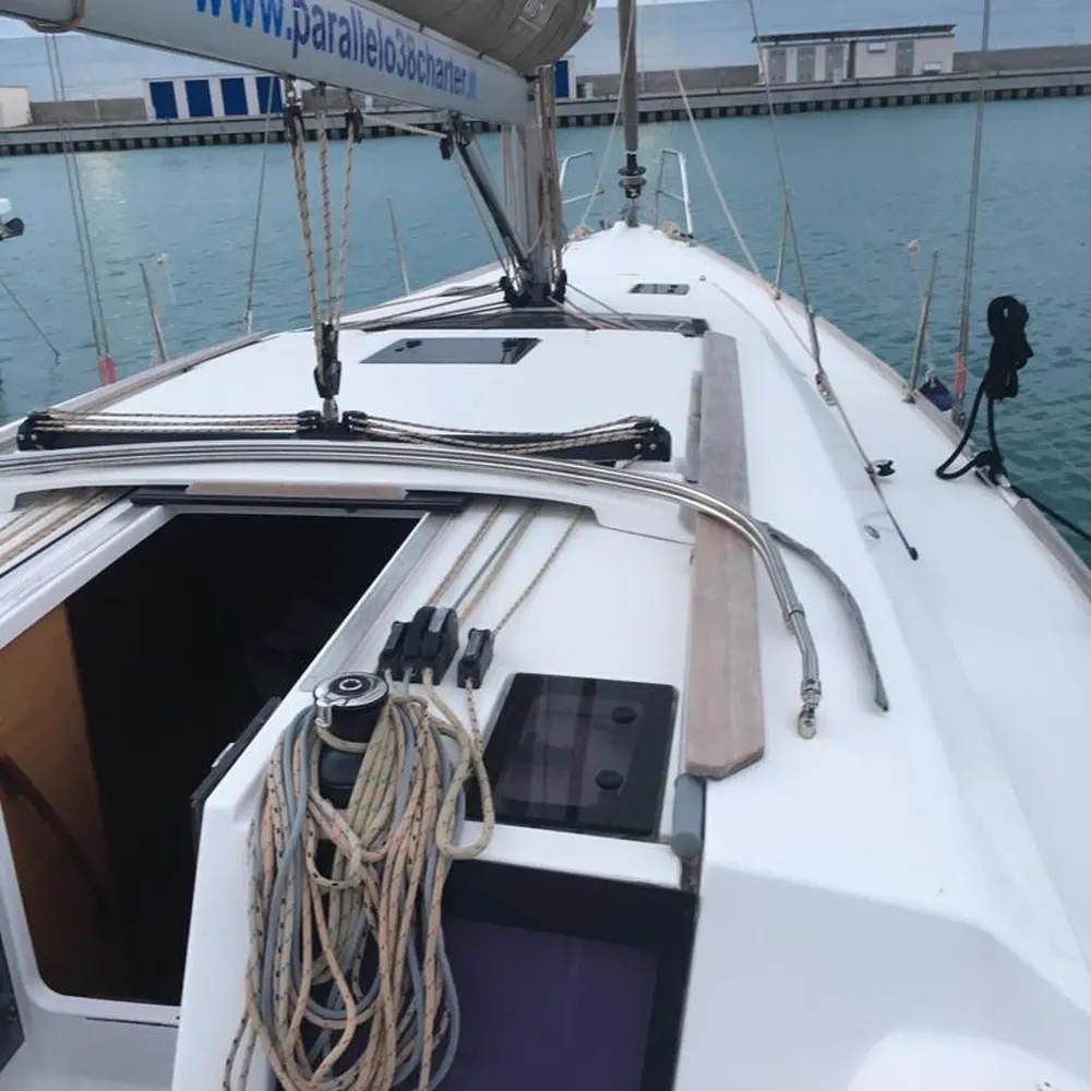 JOLIE 18