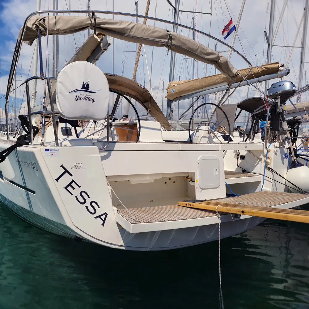 Tessa 21