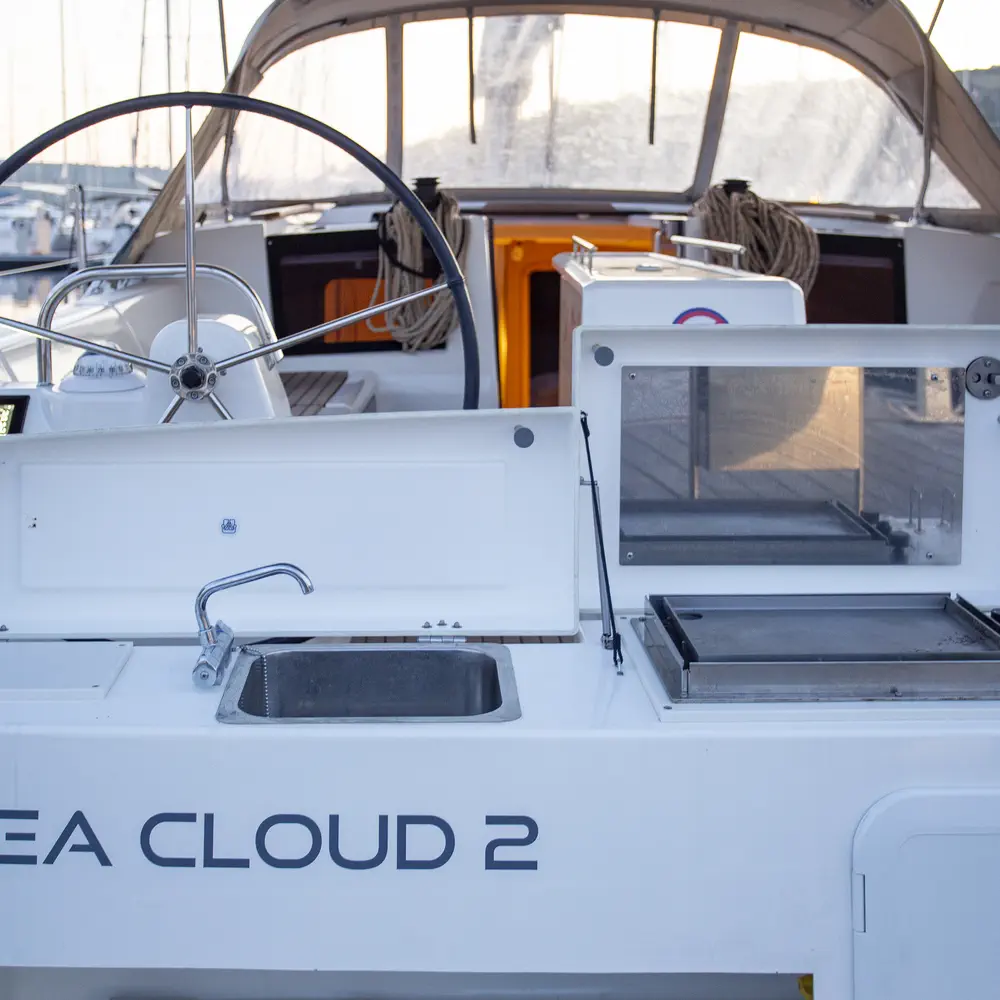 Sea cloud 2 13