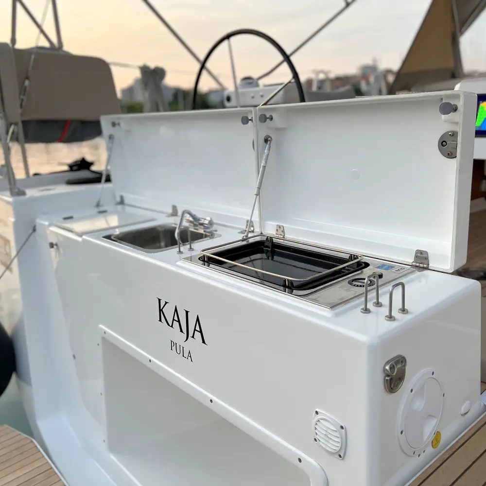 Kaja 32