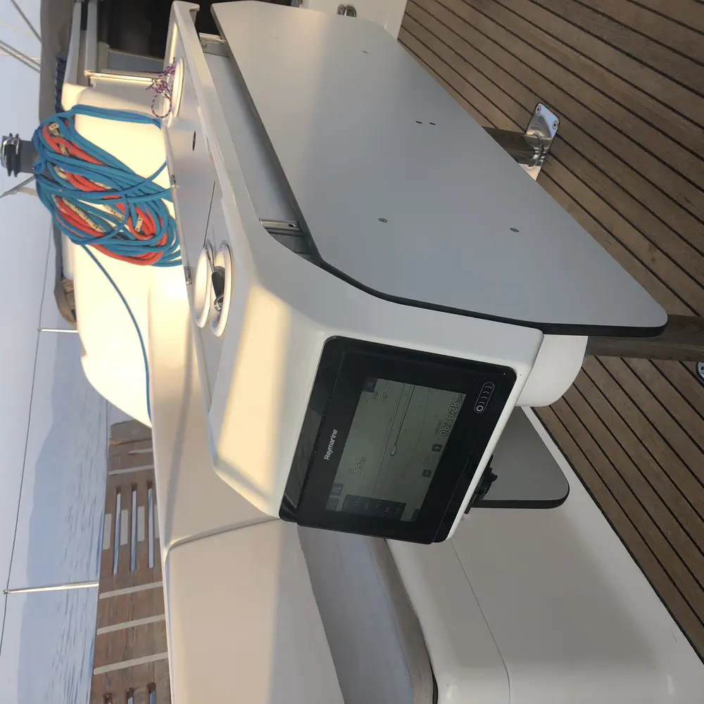 Victoria 1 - Refit 2018 14