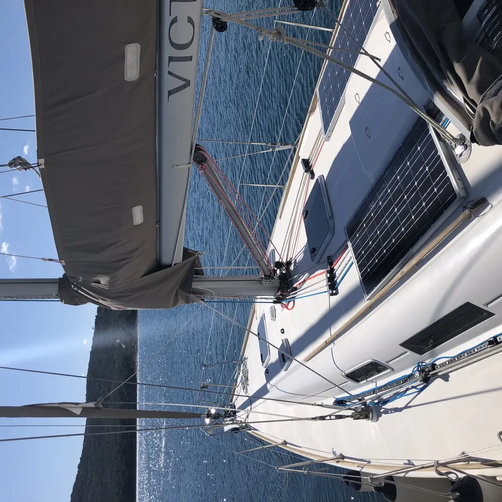 Victoria 1 - Refit 2018 17