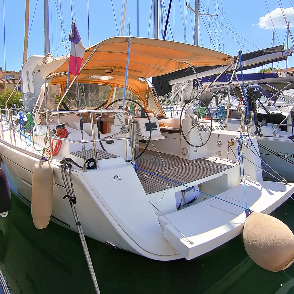 Flavia III 12