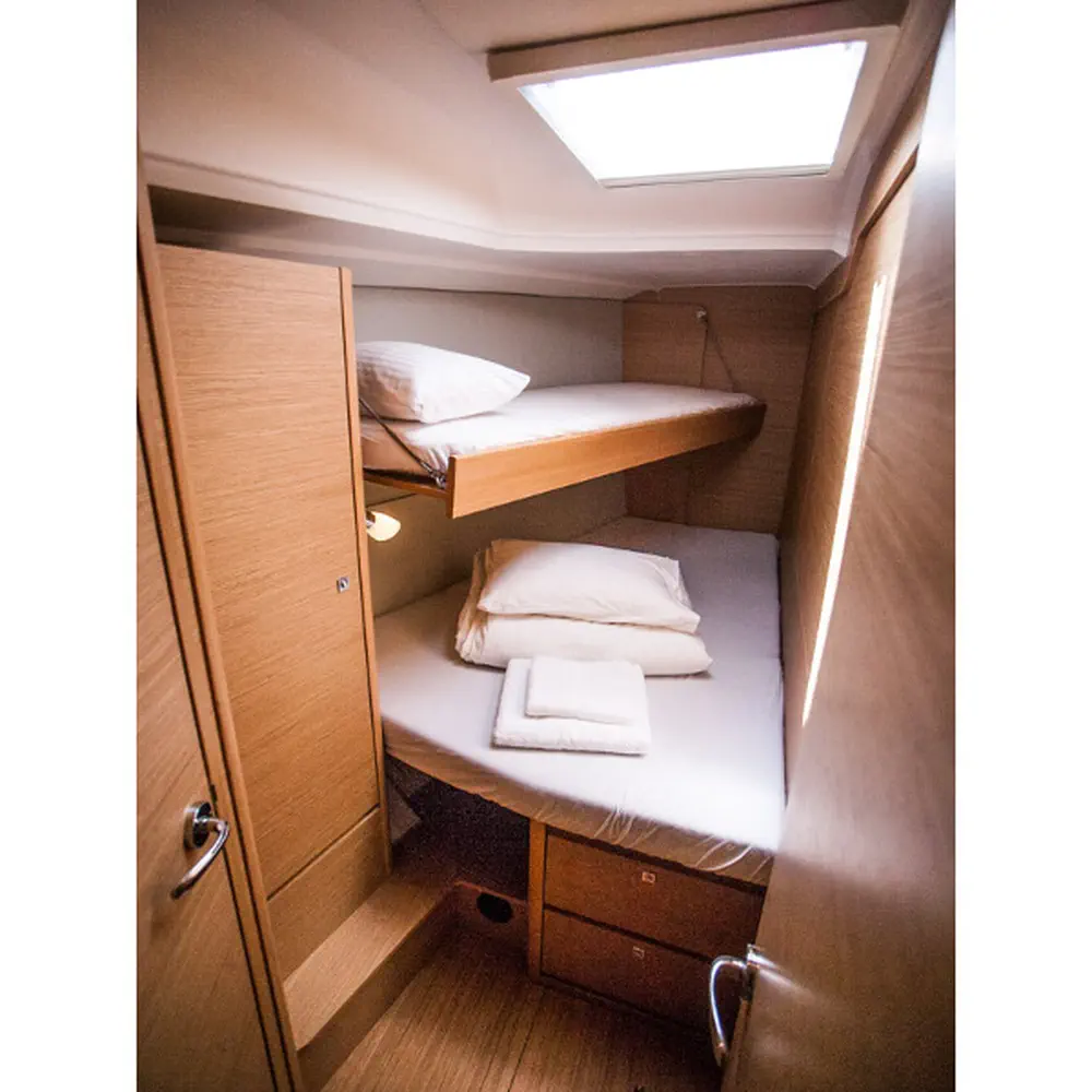 MADICKEN (new sails 2024., air condition) 11