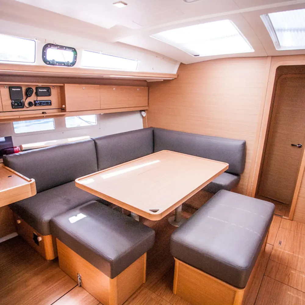 LISABET (new sails 2024., air condition) 13
